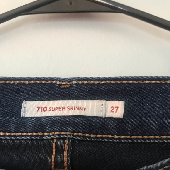 Jeans - Picture 3 of 4